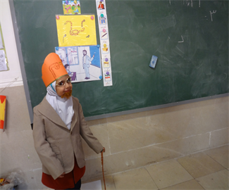 تدریس م